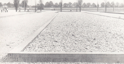 dachau_basi_delle_baracche-2.jpg