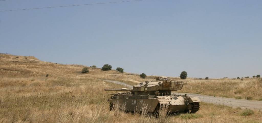 Un carro israeliano Centurion abbandonato sul Golan