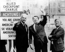 Richard von Weizsaecker, con Ronald Reagan e il cancelliere Helmut Schmidt 