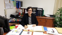  Anna Ponente nel suo ufficio